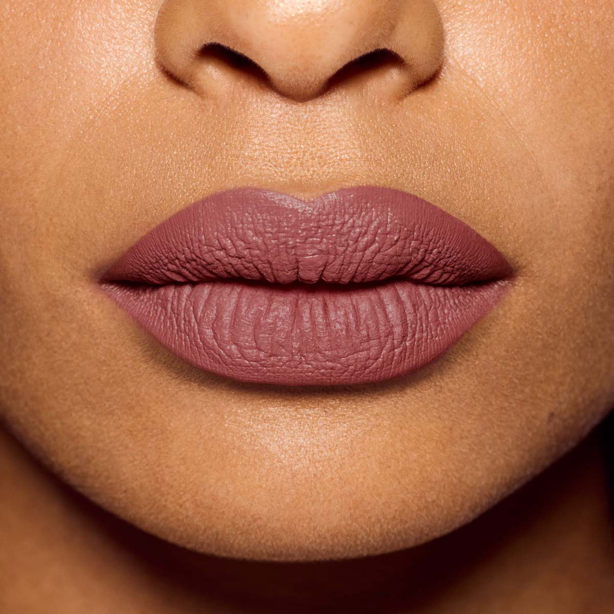 ICON LIQUID LIPSTICK (LABIAL L&Iacute;QUIDO)